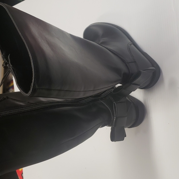 Toddlers boots - Picture 2 of 3